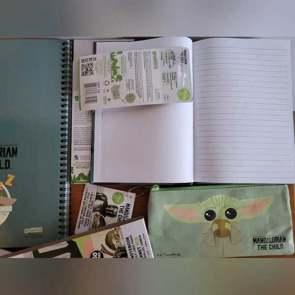 NWT Mandalorian  Notebooks,pencil crayons, pencils, scissors, erasers, sharpener - Picture 3 of 10